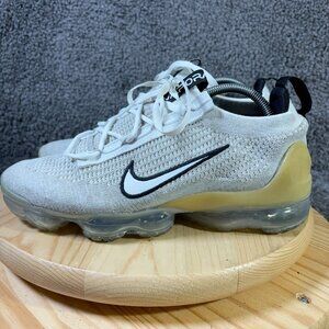 Nike Air VaporMax Flyknit 2021 Running Shoes Mens Size 10.5 White Gym Sneakers